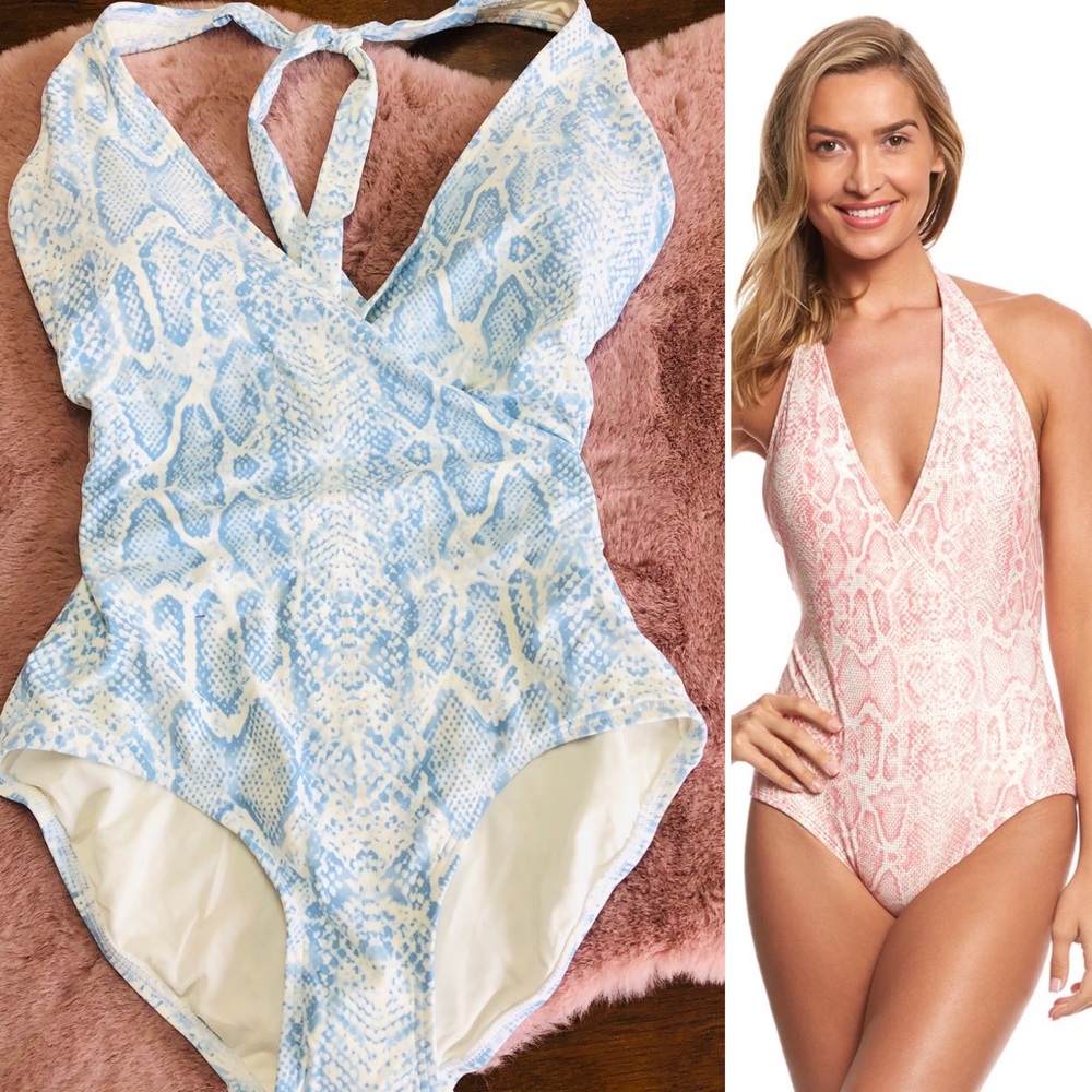 Carmen Marc Valvo Blue & White Snake-Print One-Piece Swimsuit